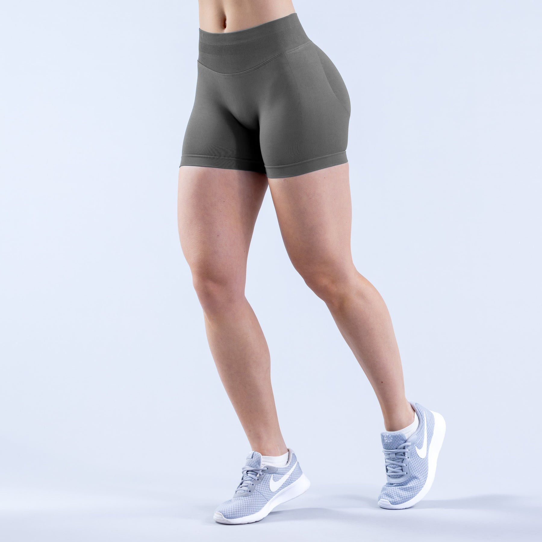 seamless shorts supplier