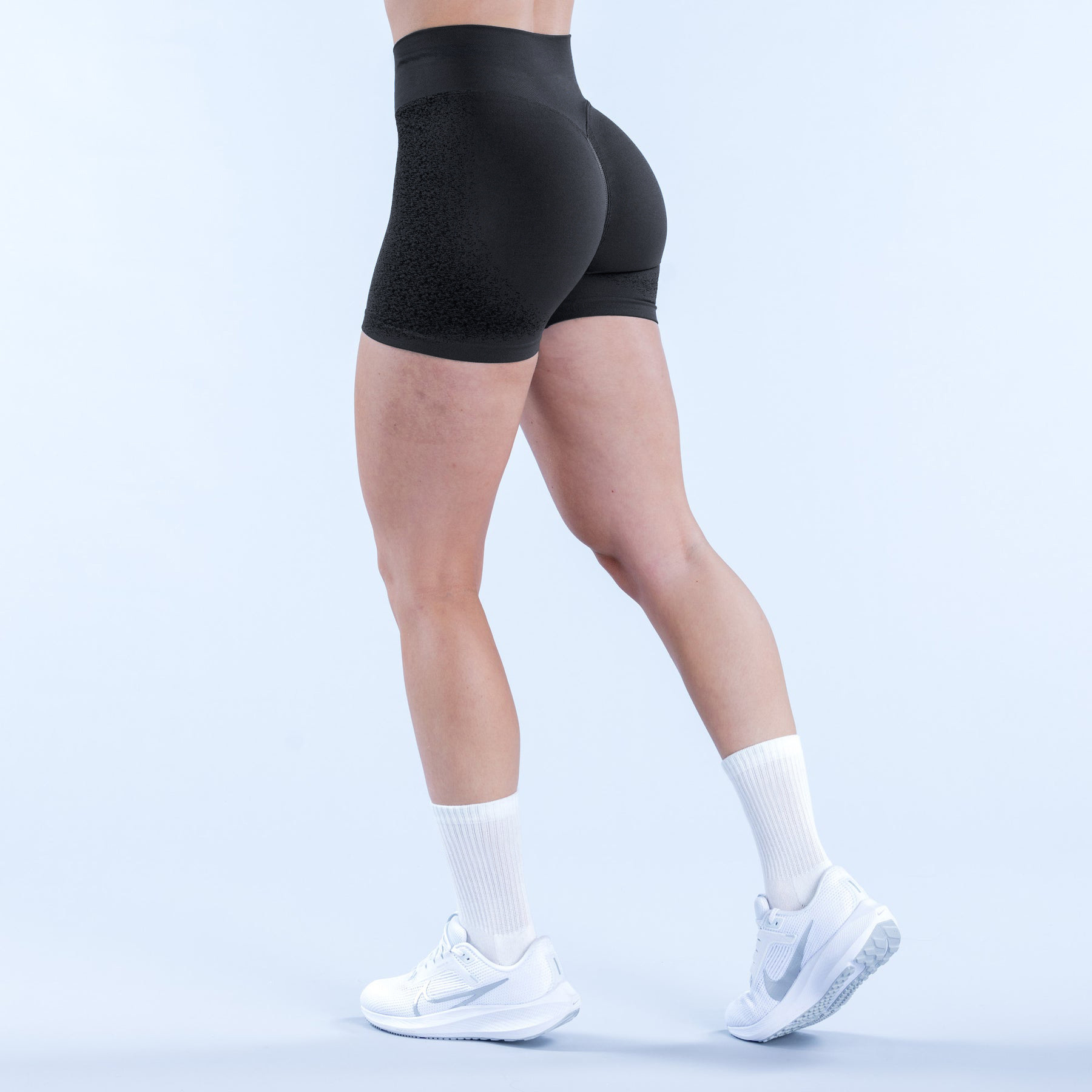 seamless shorts supplier