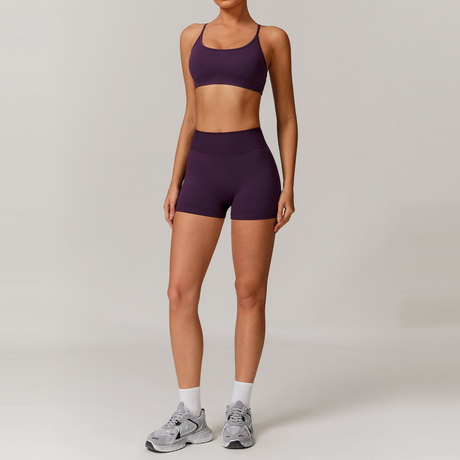 seamless activewear manufacturer