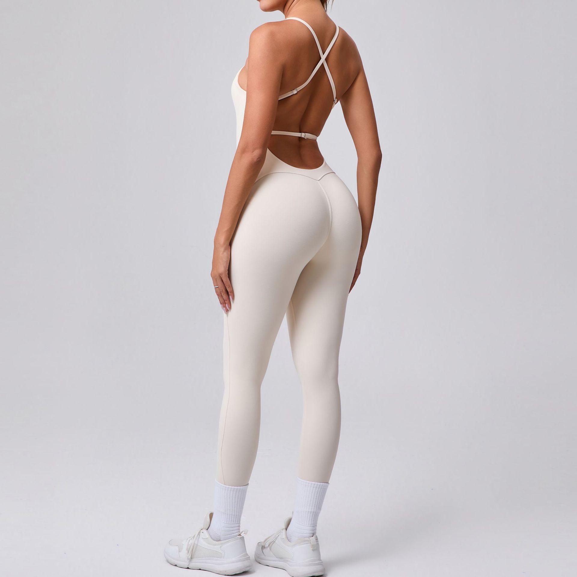 activewear distributors